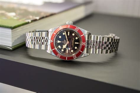 tudor burgundy watch review